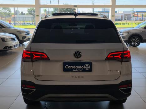 VOLKSWAGEN Taos 1.4 16V 4P FLEX 250 TSI HIGHLINE AUTOM�TICO, Foto 6