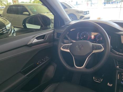 VOLKSWAGEN Taos 1.4 16V 4P FLEX 250 TSI HIGHLINE AUTOM�TICO, Foto 17