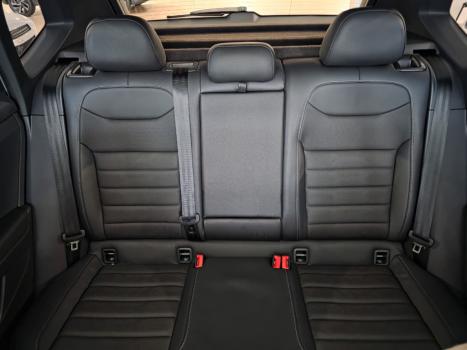 VOLKSWAGEN Taos 1.4 16V 4P FLEX 250 TSI HIGHLINE AUTOM�TICO, Foto 20