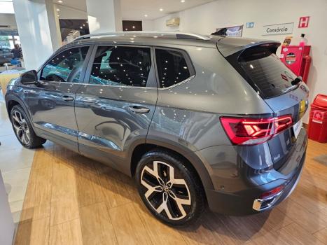 VOLKSWAGEN Taos 1.4 16V 4P FLEX 250 TSI HIGHLINE AUTOM�TICO, Foto 11