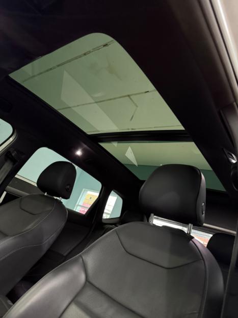 VOLKSWAGEN Taos 1.4 16V 4P FLEX 250 TSI HIGHLINE AUTOM�TICO, Foto 17