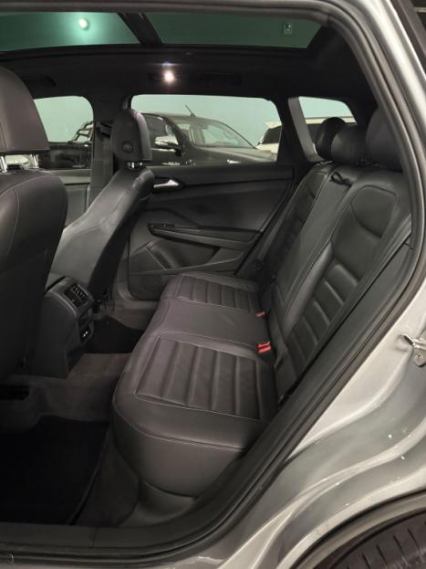 VOLKSWAGEN Taos 1.4 16V 4P FLEX 250 TSI HIGHLINE AUTOM�TICO, Foto 19