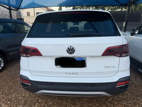 VOLKSWAGEN Taos 1.4 16V 4P FLEX 250 TSI HIGHLINE AUTOMÁTICO, Foto 5