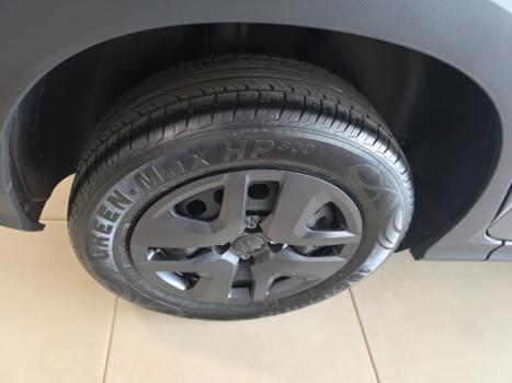 VOLKSWAGEN Tera 1.0 12V 4P MPI, Foto 21