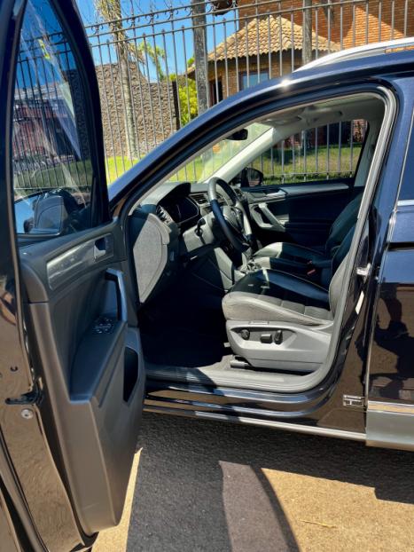 VOLKSWAGEN Tiguan 1.4 250 TSI TOTAL FLEX ALLSPACE COMFORTLINE TURBO AUTOMTICO TIPTRONIC, Foto 10