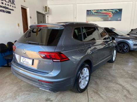 VOLKSWAGEN Tiguan 1.4 250 TSI TOTAL FLEX ALLSPACE COMFORTLINE TURBO AUTOM�TICO TIPTRONIC, Foto 4