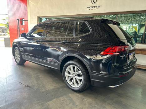 VOLKSWAGEN Tiguan 1.4 250 TSI TOTAL FLEX ALLSPACE TURBO AUTOM�TICO TIPTRONIC, Foto 3