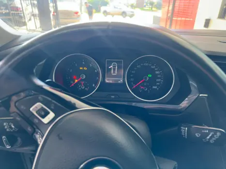 VOLKSWAGEN Tiguan 1.4 250 TSI TOTAL FLEX ALLSPACE TURBO AUTOM�TICO TIPTRONIC, Foto 6