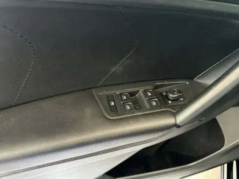 VOLKSWAGEN Tiguan 1.4 250 TSI TOTAL FLEX ALLSPACE TURBO AUTOM�TICO TIPTRONIC, Foto 9