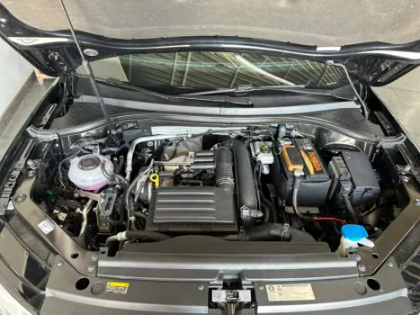 VOLKSWAGEN Tiguan 1.4 250 TSI TOTAL FLEX ALLSPACE TURBO AUTOM�TICO TIPTRONIC, Foto 11