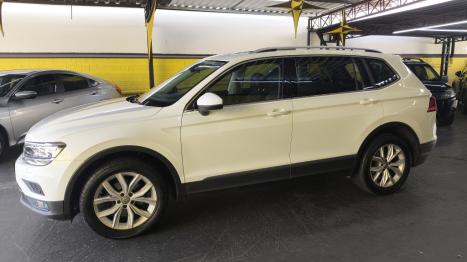 VOLKSWAGEN Tiguan 1.4 250 TSI TOTAL FLEX ALLSPACE TURBO AUTOM�TICO TIPTRONIC, Foto 4