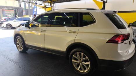 VOLKSWAGEN Tiguan 1.4 250 TSI TOTAL FLEX ALLSPACE TURBO AUTOM�TICO TIPTRONIC, Foto 12