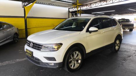 VOLKSWAGEN Tiguan 1.4 250 TSI TOTAL FLEX ALLSPACE TURBO AUTOM�TICO TIPTRONIC, Foto 13