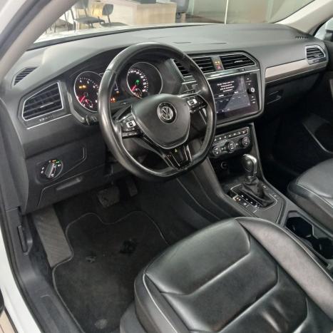 VOLKSWAGEN Tiguan 1.4 250 TSI TOTAL FLEX ALLSPACE TURBO AUTOM�TICO TIPTRONIC, Foto 5