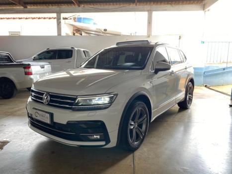 VOLKSWAGEN Tiguan 2.0 16V 4P TSI 350 TURBO R-LINE 4MOTION DSG AUTOMTICO, Foto 3