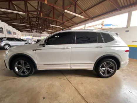 VOLKSWAGEN Tiguan 2.0 16V 4P TSI 350 TURBO R-LINE 4MOTION DSG AUTOMTICO, Foto 19