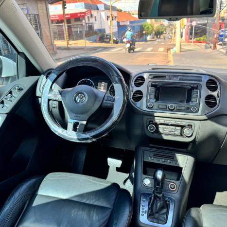 VOLKSWAGEN Tiguan 2.0 16V 4P TSI 4WD TURBO AUTOM�TICO, Foto 8