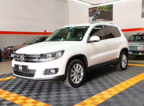 VOLKSWAGEN Tiguan 2.0 16V 4P TSI 4WD TURBO AUTOM�TICO, Foto 2