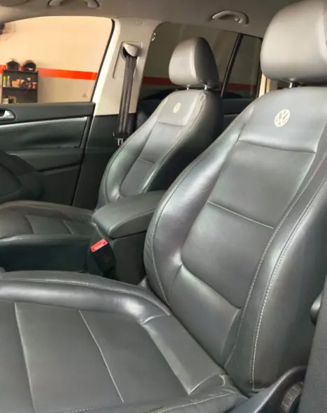 VOLKSWAGEN Tiguan 2.0 16V 4P TSI 4WD TURBO AUTOM�TICO, Foto 10