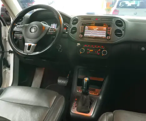 VOLKSWAGEN Tiguan 2.0 16V 4P TSI 4WD TURBO AUTOM�TICO, Foto 12