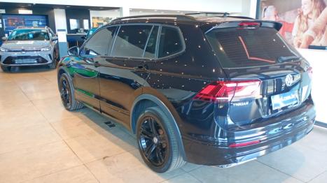 VOLKSWAGEN Tiguan 2.0 350 TSI TOTAL FLEX ALLSPACE R-LINE 4-MOTION TURBO AUTOMÁTICO DSG, Foto 8
