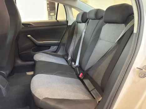 VOLKSWAGEN Virtus 1.0 4P 170 TSI, Foto 6