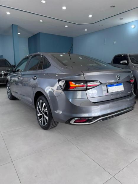VOLKSWAGEN Virtus 1.0 4P 200 TSI FLEX HIGHLINE AUTOM�TICO, Foto 9