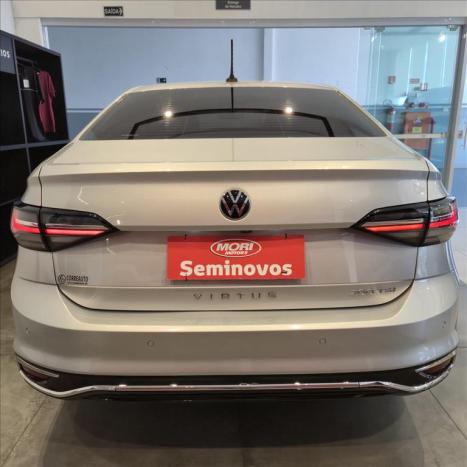 VOLKSWAGEN Virtus 1.0 4P 200 TSI FLEX HIGHLINE AUTOM�TICO, Foto 5