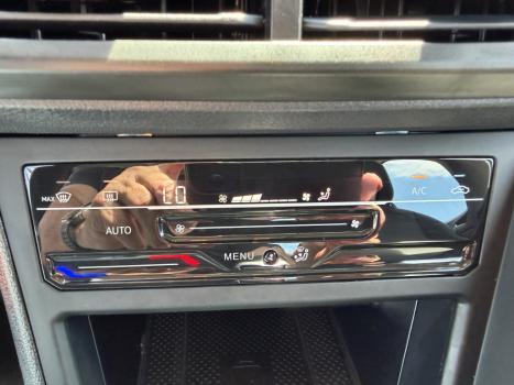 VOLKSWAGEN Virtus 1.0 4P 200 TSI FLEX COMFORTLINE AUTOM�TICO, Foto 12