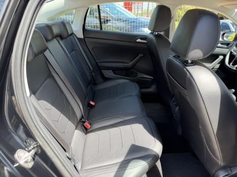 VOLKSWAGEN Virtus 1.0 4P 200 TSI FLEX COMFORTLINE AUTOM�TICO, Foto 14