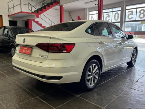VOLKSWAGEN Virtus 1.0 4P 200 TSI FLEX COMFORTLINE AUTOM�TICO, Foto 6