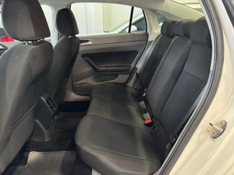 VOLKSWAGEN Virtus 1.0 4P 200 TSI FLEX COMFORTLINE AUTOM�TICO, Foto 9