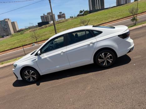 VOLKSWAGEN Virtus 1.0 4P 200 TSI FLEX COMFORTLINE AUTOM�TICO, Foto 6