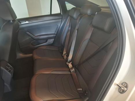 VOLKSWAGEN Virtus 1.0 4P 200 TSI FLEX HIGHLINE AUTOM�TICO, Foto 6