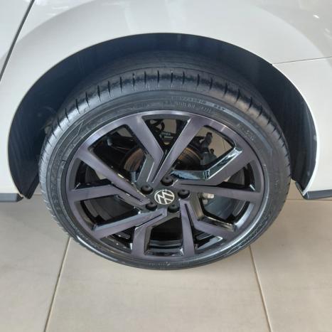 VOLKSWAGEN Virtus 1.4 4P 250 TSI EXCLUSIVE AUTOM�TICO, Foto 10