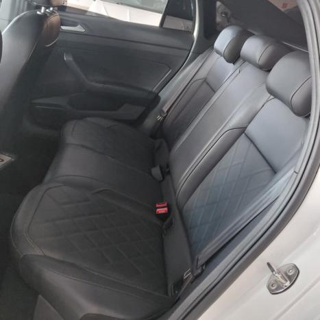 VOLKSWAGEN Virtus 1.4 4P 250 TSI EXCLUSIVE AUTOM�TICO, Foto 17