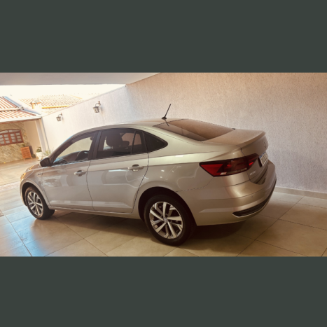 VOLKSWAGEN Virtus 1.0 4P 200 TSI FLEX COMFORTLINE AUTOM�TICO, Foto 2