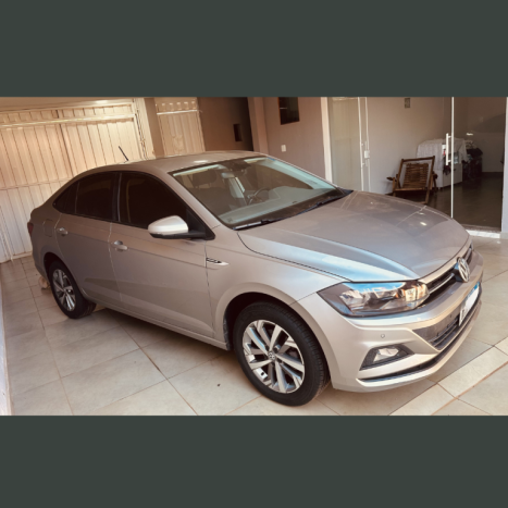 VOLKSWAGEN Virtus 1.0 4P 200 TSI FLEX COMFORTLINE AUTOM�TICO, Foto 6