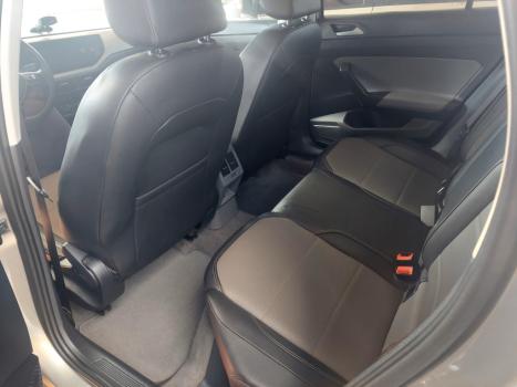 VOLKSWAGEN Virtus 1.0 4P 200 TSI FLEX HIGHLINE AUTOM�TICO, Foto 6