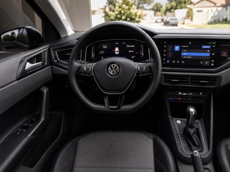 VOLKSWAGEN Virtus 1.0 4P 200 TSI FLEX COMFORTLINE AUTOM�TICO, Foto 8