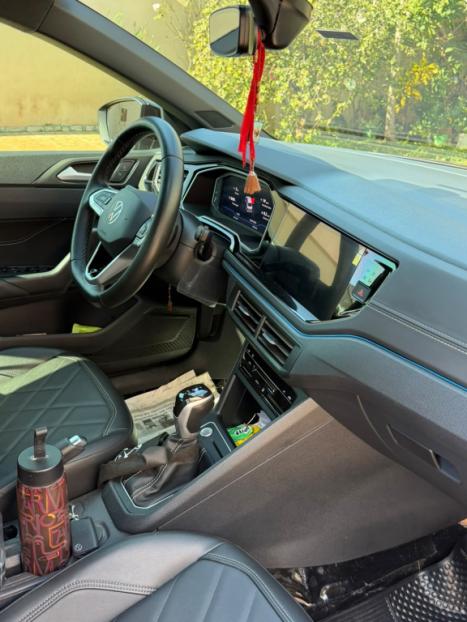 VOLKSWAGEN Virtus 1.4 4P 250 TSI EXCLUSIVE AUTOM�TICO, Foto 8