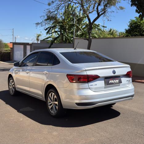 VOLKSWAGEN Virtus 1.0 4P 200 TSI FLEX COMFORTLINE AUTOM�TICO, Foto 8