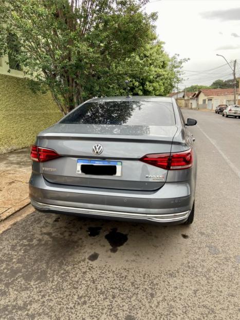 VOLKSWAGEN Virtus 1.0 4P 200 TSI FLEX HIGHLINE AUTOMÁTICO, Foto 3