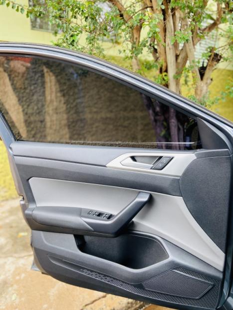VOLKSWAGEN Virtus 1.0 4P 200 TSI FLEX HIGHLINE AUTOMÁTICO, Foto 5