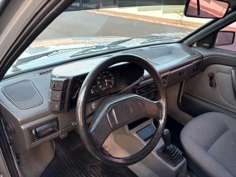 VOLKSWAGEN Voyage 1.6 4P GL, Foto 3