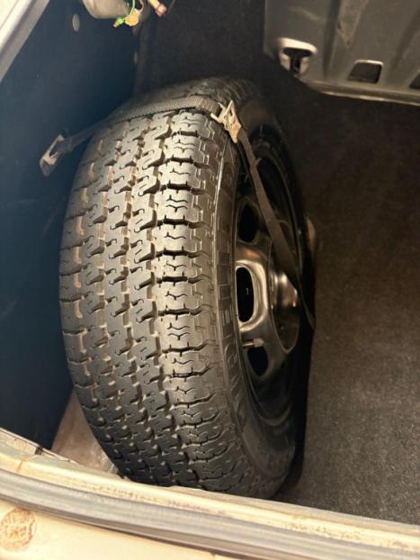 VOLKSWAGEN Voyage 1.8 4P GL, Foto 15