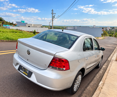 VOLKSWAGEN Voyage 1.6 4P FLEX, Foto 4