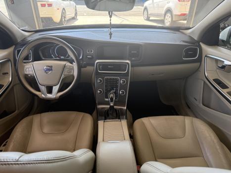 VOLVO S60 2.0 4P T5 MOMENTUM TURBO AUTOM�TICO, Foto 7