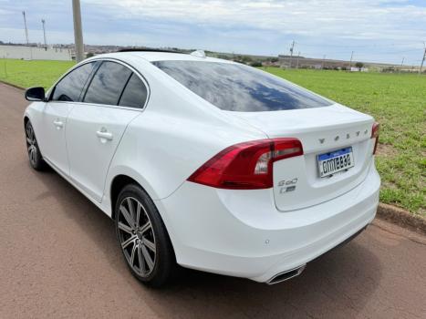 VOLVO S60 2.0 4P T5 DYNAMIC AUTOMÁTICO, Foto 15