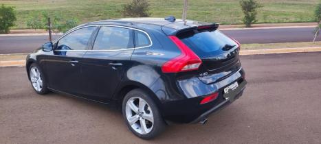 VOLVO V40 2.0 4P T4 COMFORT TURBO AUTOM�TICO, Foto 3